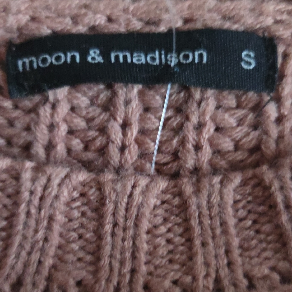Moon & Madison Dusty Rose Knit Sweater - Picture 2 of 4